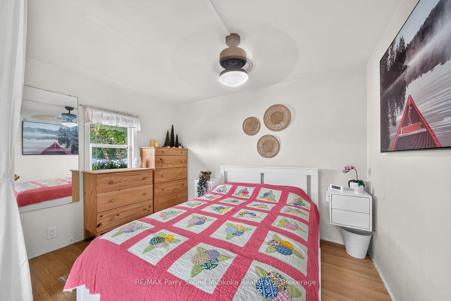 6 Wendy's Lane • McKellar, ON photo 12