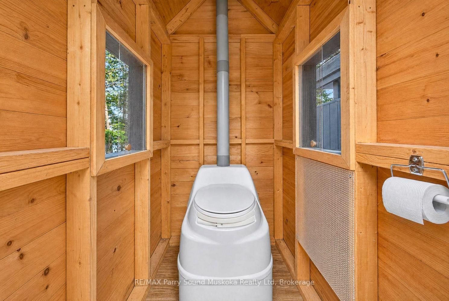 6 Wendy's Lane • McKellar, ON photo 46