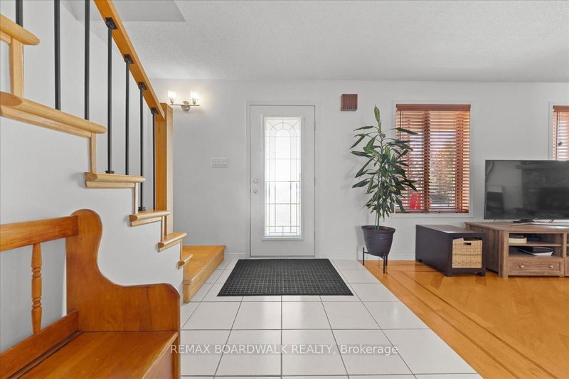 795 Rejane Crescent