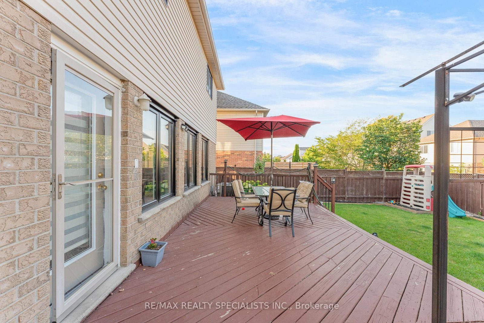 71 MCFARLANE Drive • Cambridge, ON photo 42