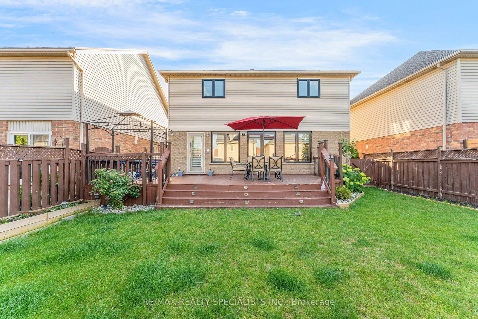 71 MCFARLANE Drive • Cambridge, ON photo 44