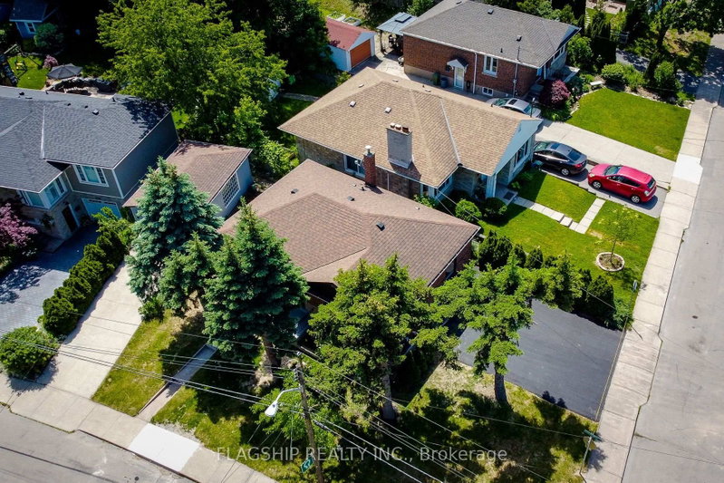 292 Glenholme Avenue