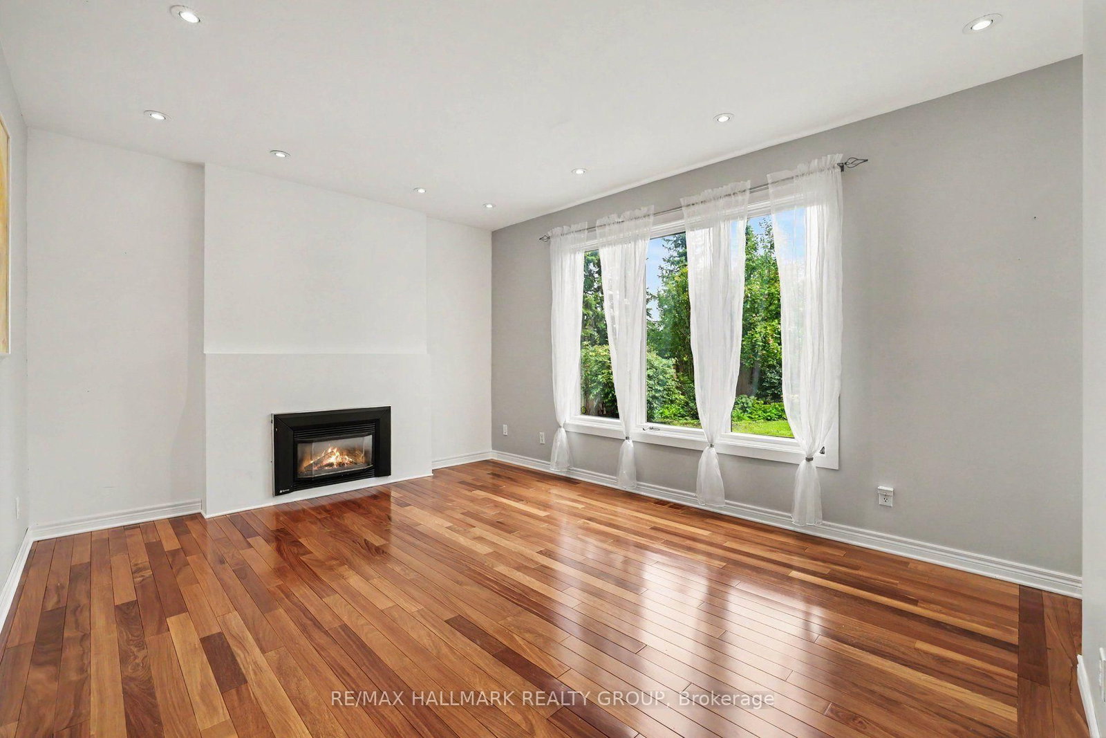 66 Bateman Drive • Ottawa, ON photo 11