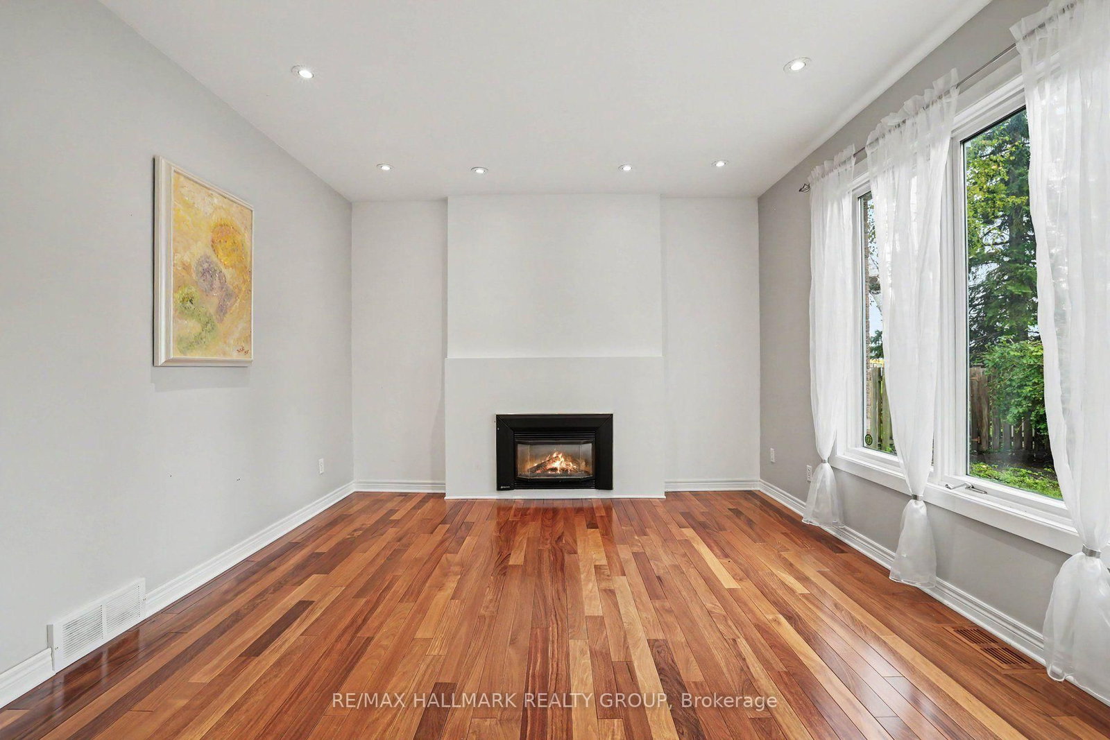 66 Bateman Drive • Ottawa, ON photo 12