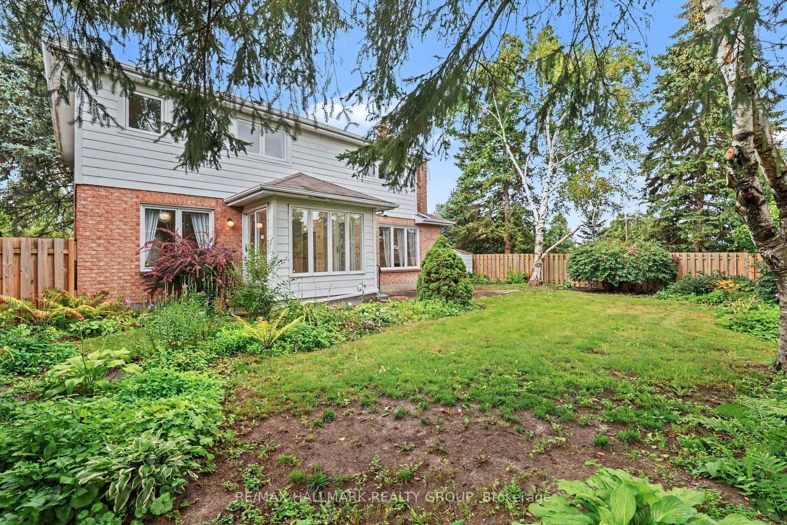 66 Bateman Drive • Ottawa, ON photo 27