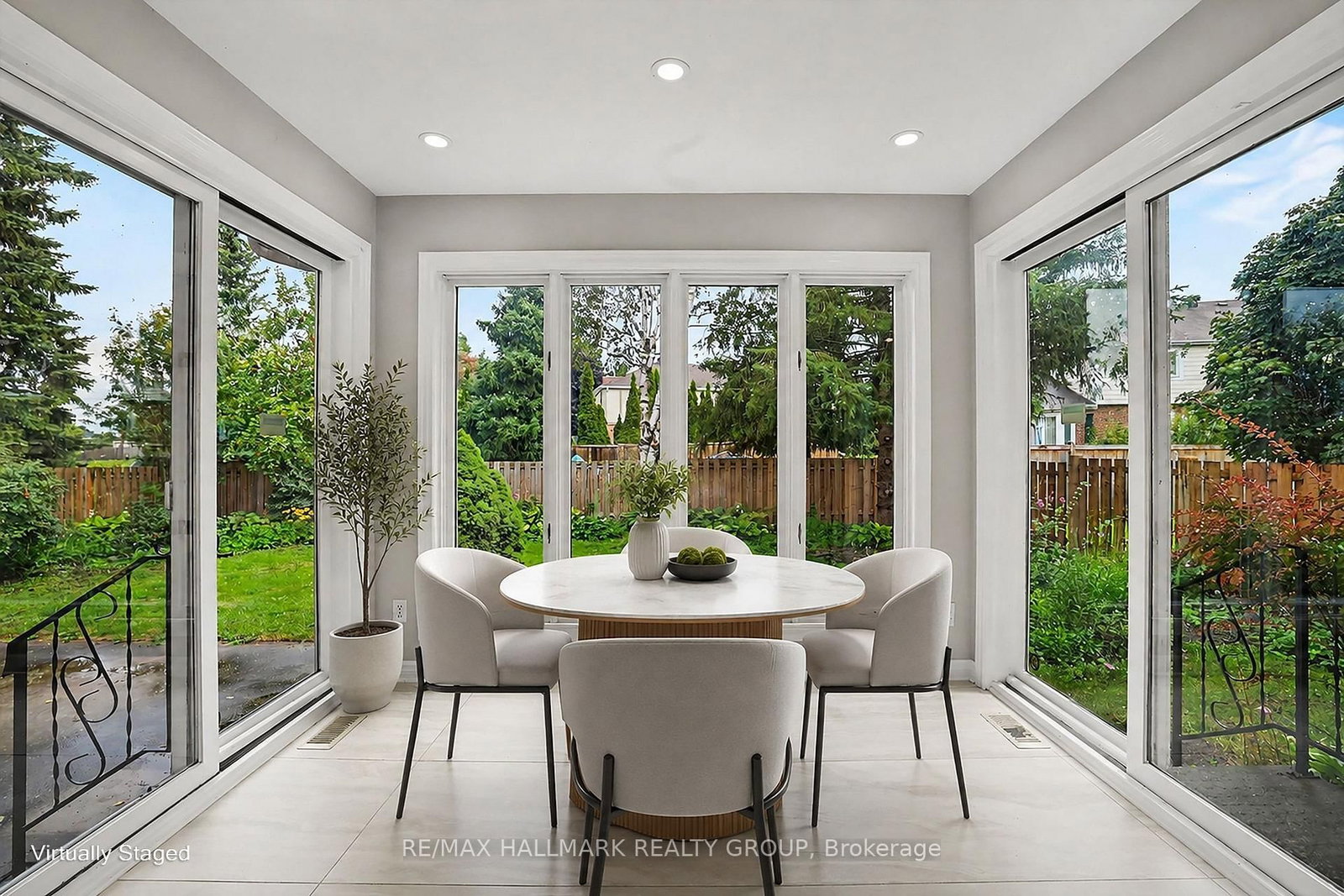 66 Bateman Drive • Ottawa, ON photo 6