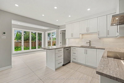 66 Bateman Drive • Ottawa, ON photo 7