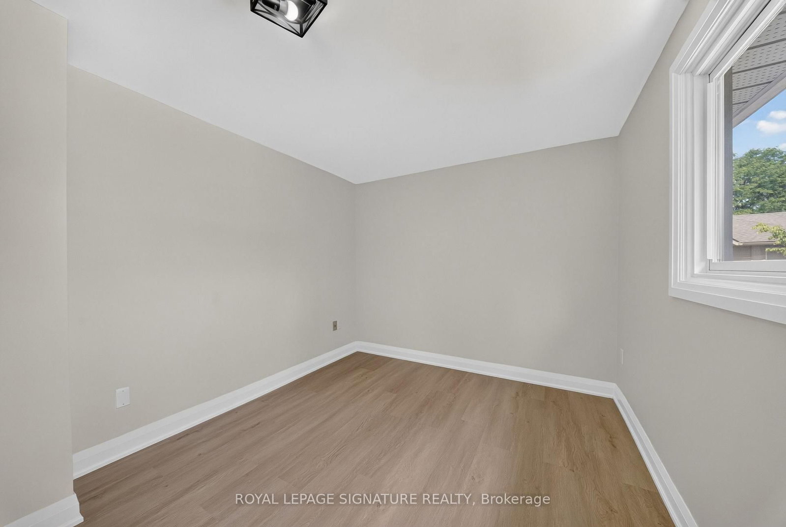 180 Marksam Road • #43 • Guelph, ON photo 33