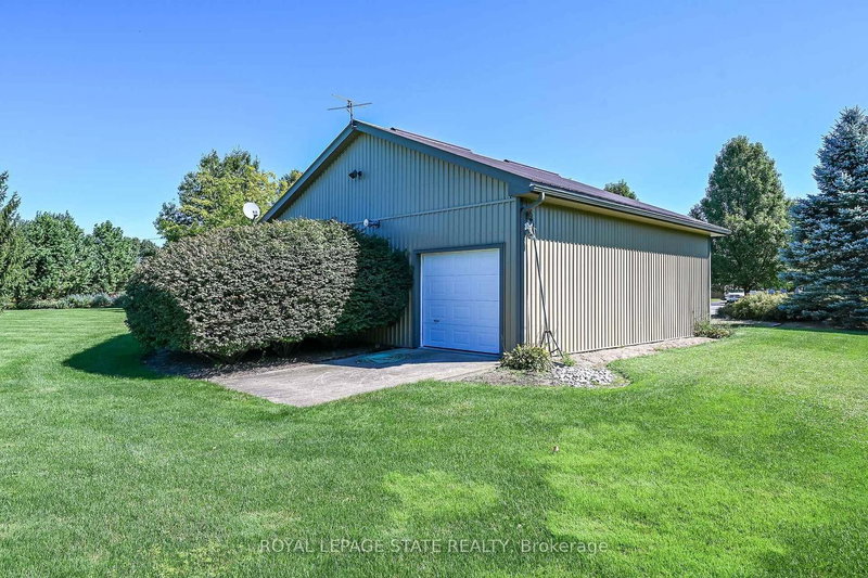 541 Old Highway 24 Road