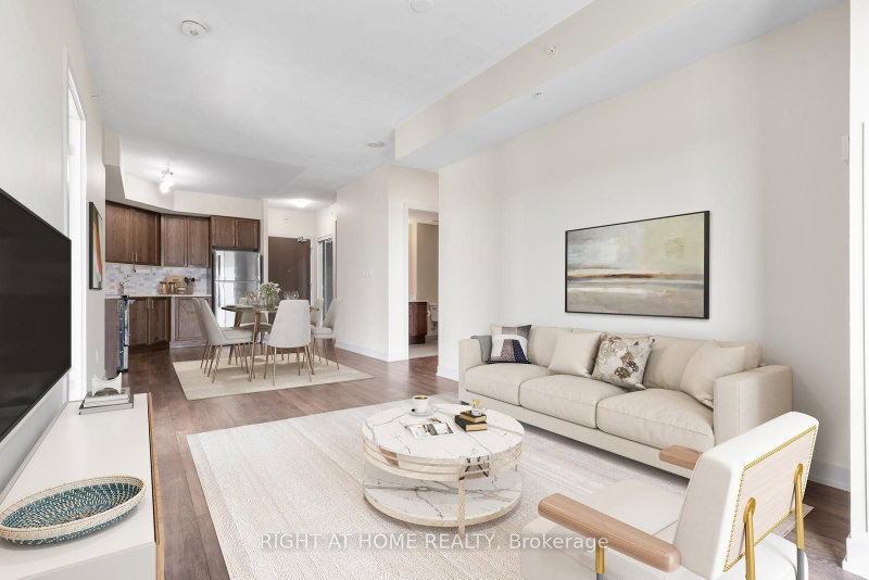 319 - 550 North Service Road