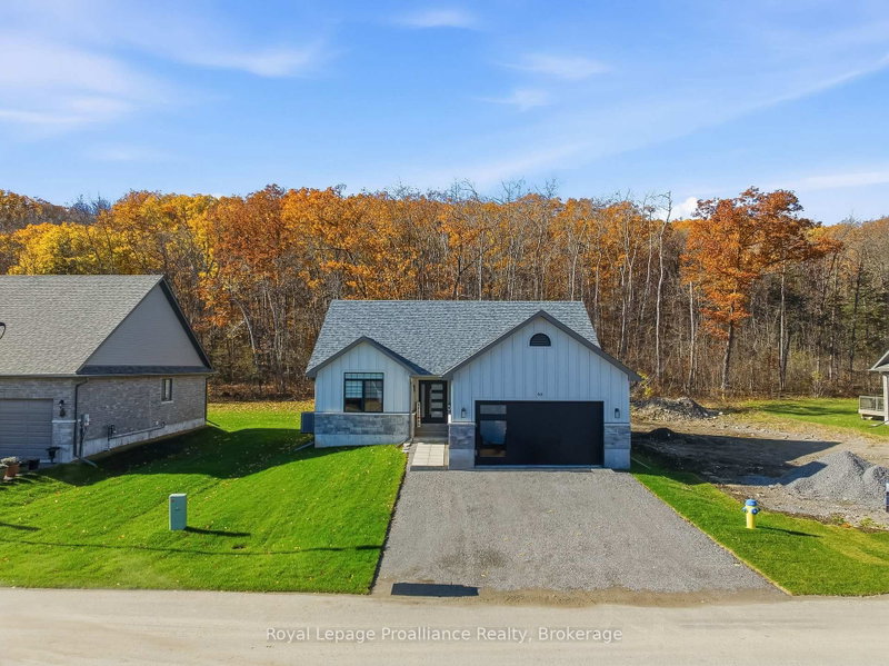95 Riverside Trail