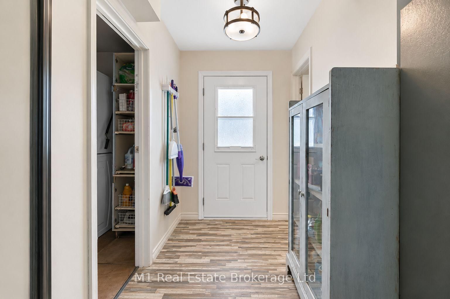 53 Janefield Avenue • Guelph, ON photo 15
