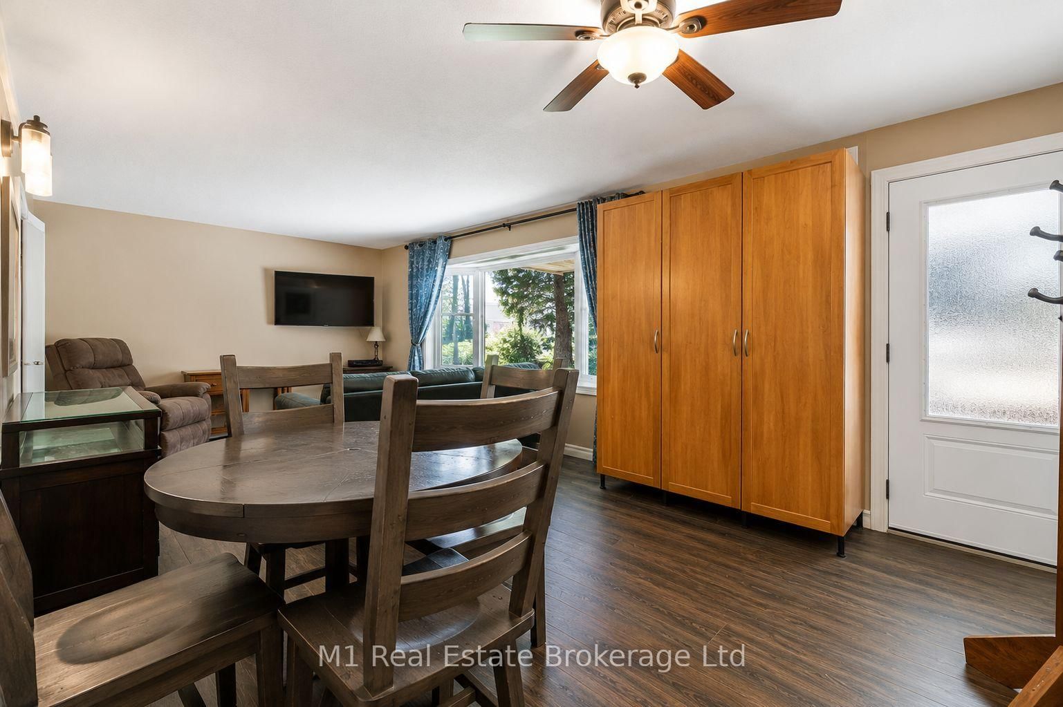 53 Janefield Avenue • Guelph, ON photo 21