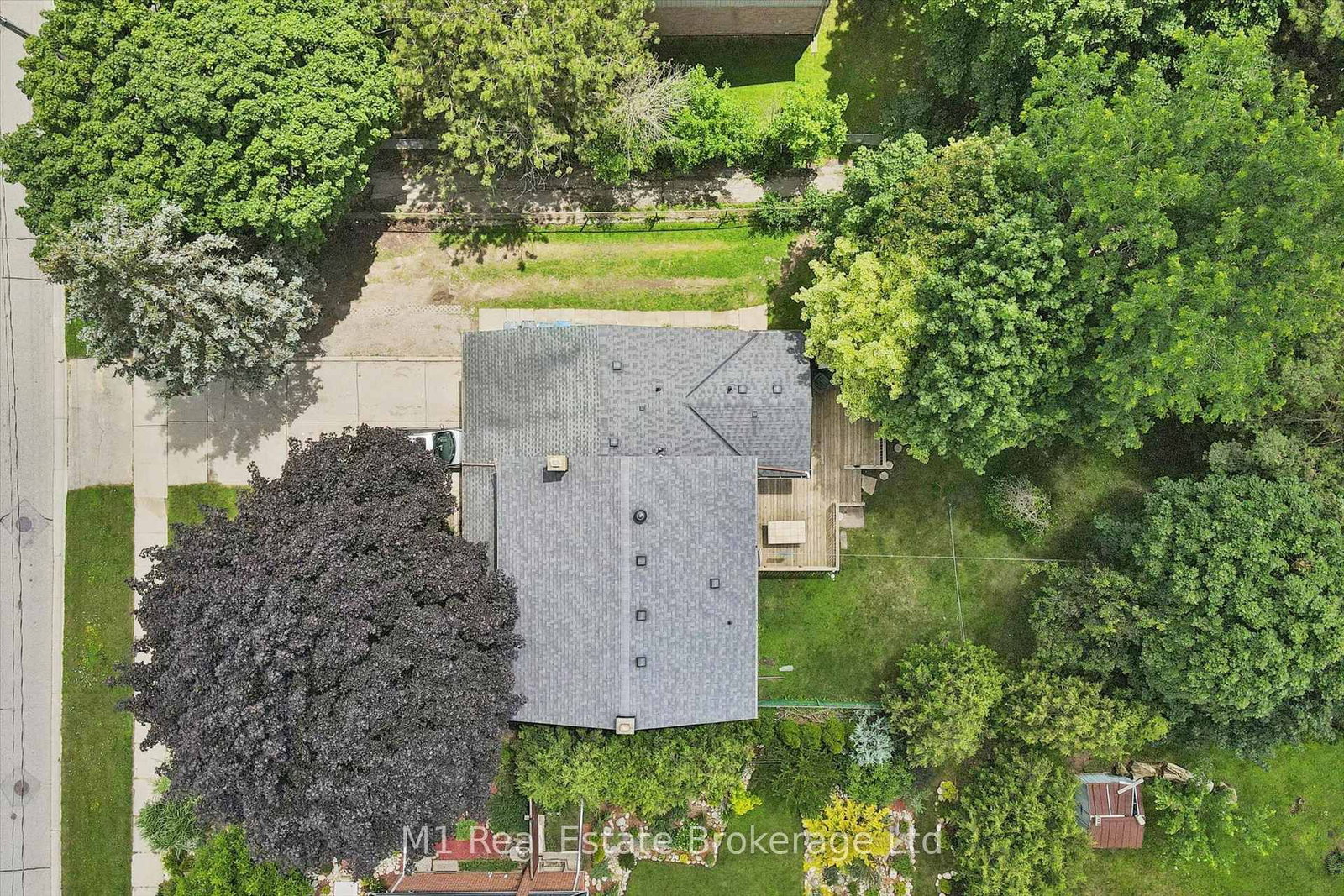 53 Janefield Avenue • Guelph, ON photo 22