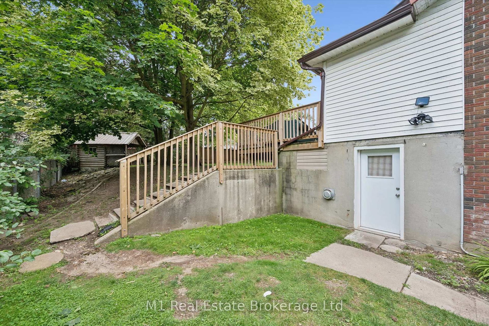 53 Janefield Avenue • Guelph, ON photo 6