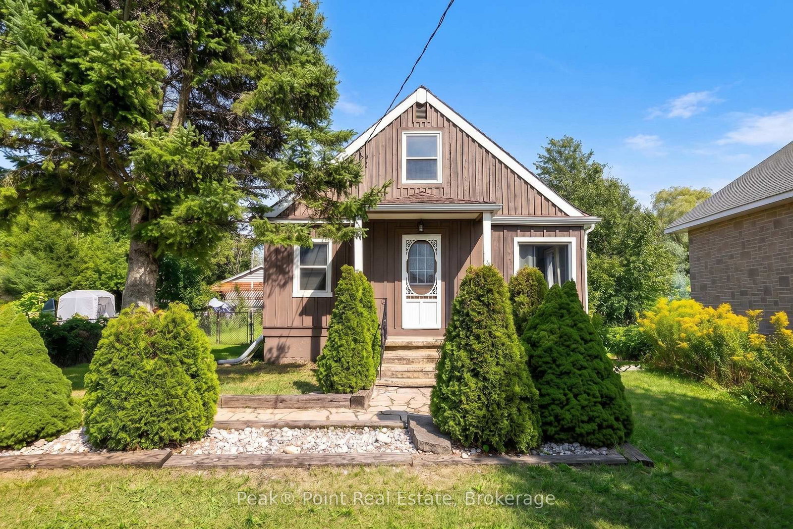 579 John Street • South Bruce Peninsula, ON photo 1