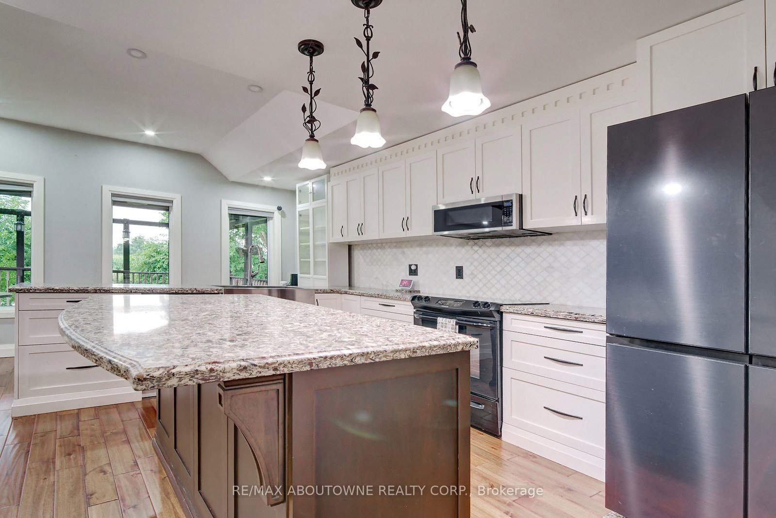 178 Carlisle Road • Hamilton, ON photo 18