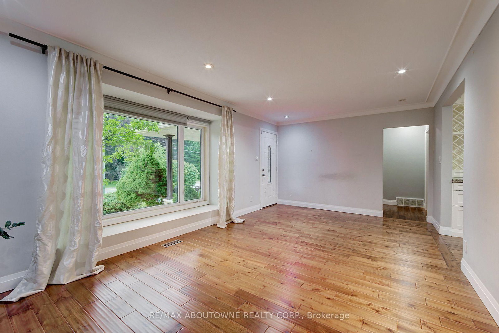 178 Carlisle Road • Hamilton, ON photo 23