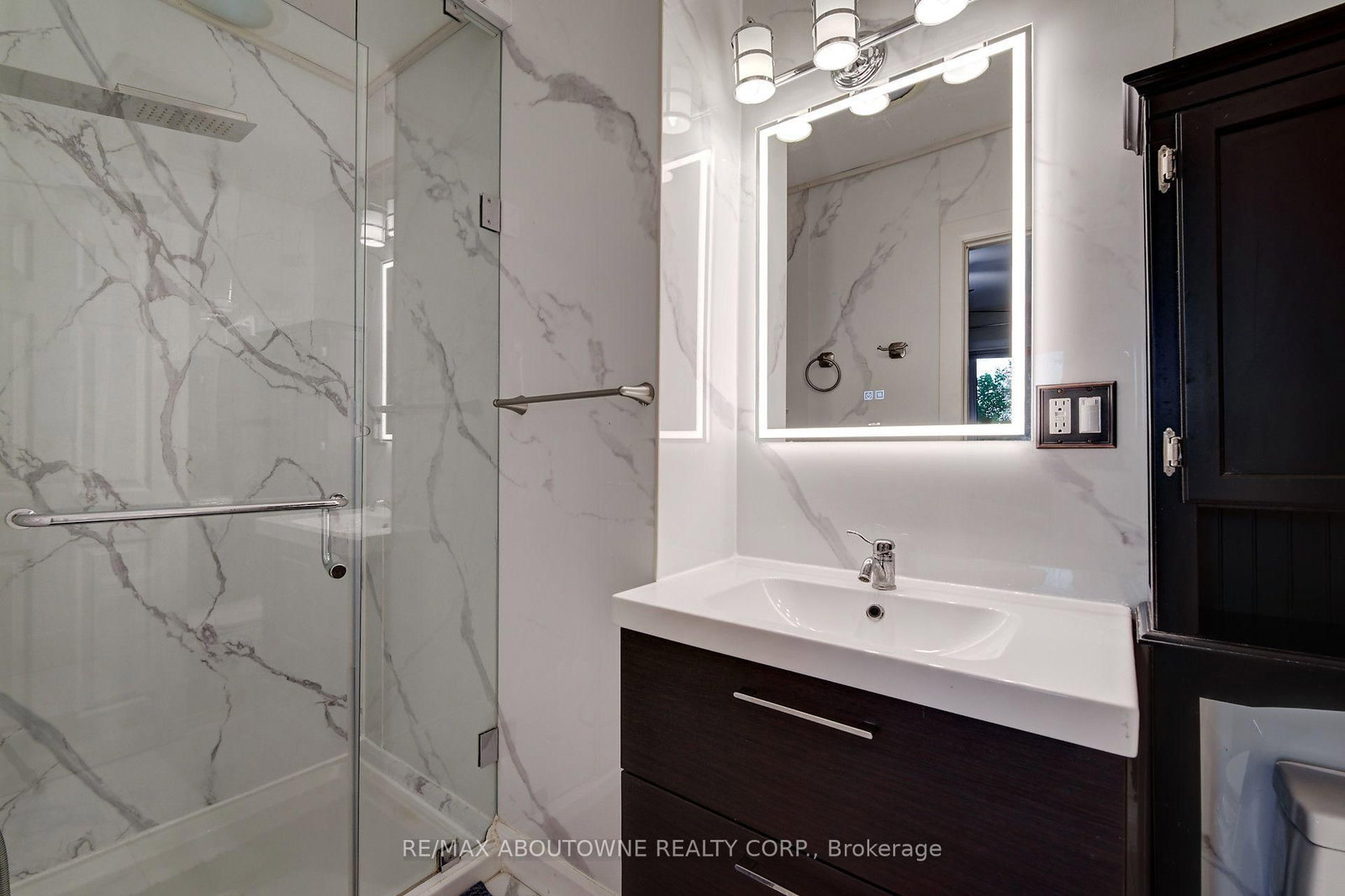 178 Carlisle Road • Hamilton, ON photo 28