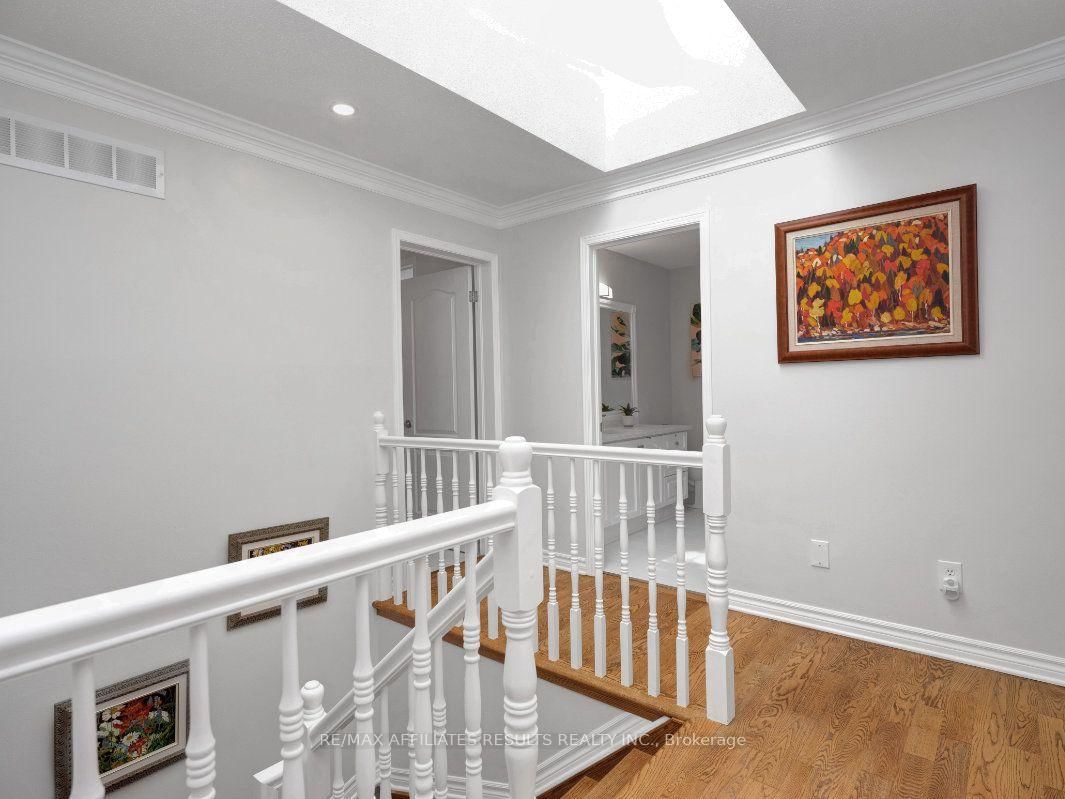 39 Kyle Avenue • Stittsville, ON photo 19