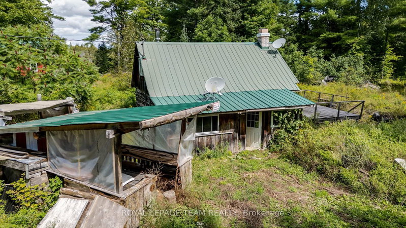 884 Concession 7 Road