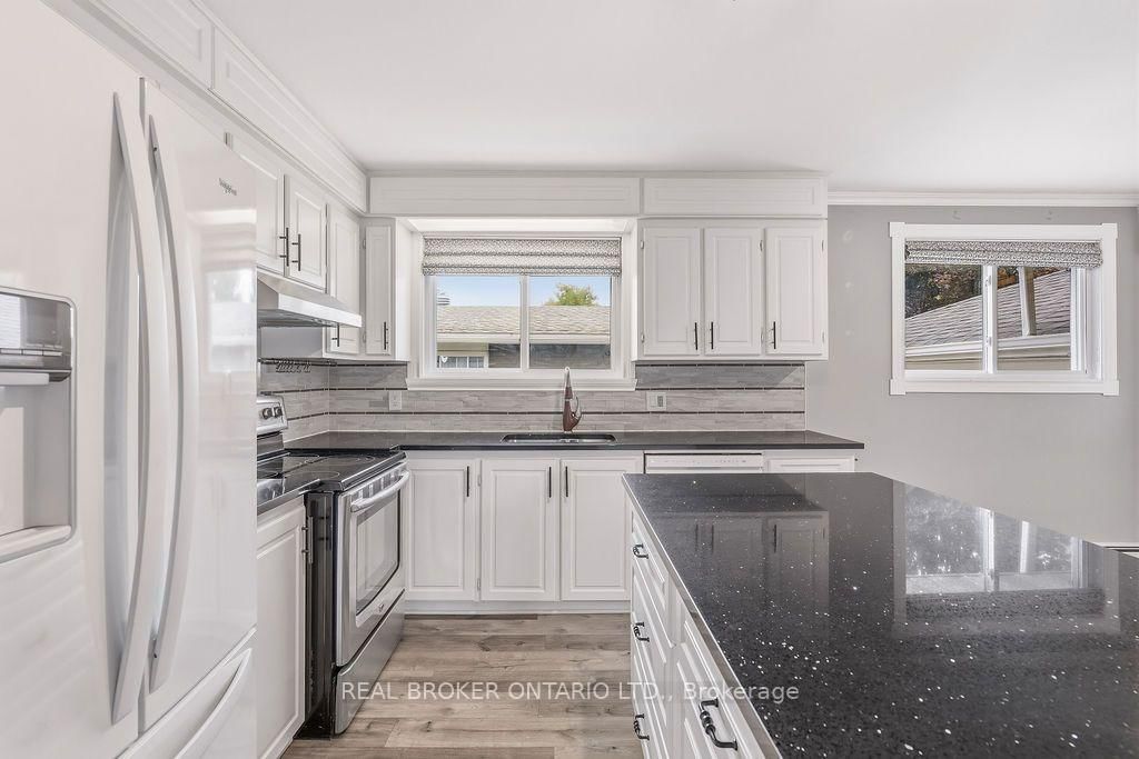 257 Lavergne Street • Ottawa, ON photo 10
