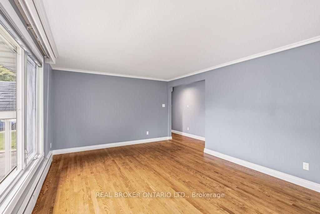 257 Lavergne Street • Ottawa, ON photo 6