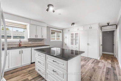257 Lavergne Street • Ottawa, ON photo 9