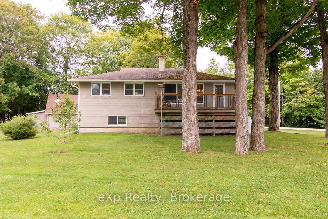 92 PARKSIDE Avenue • South Bruce Peninsula, ON photo 31