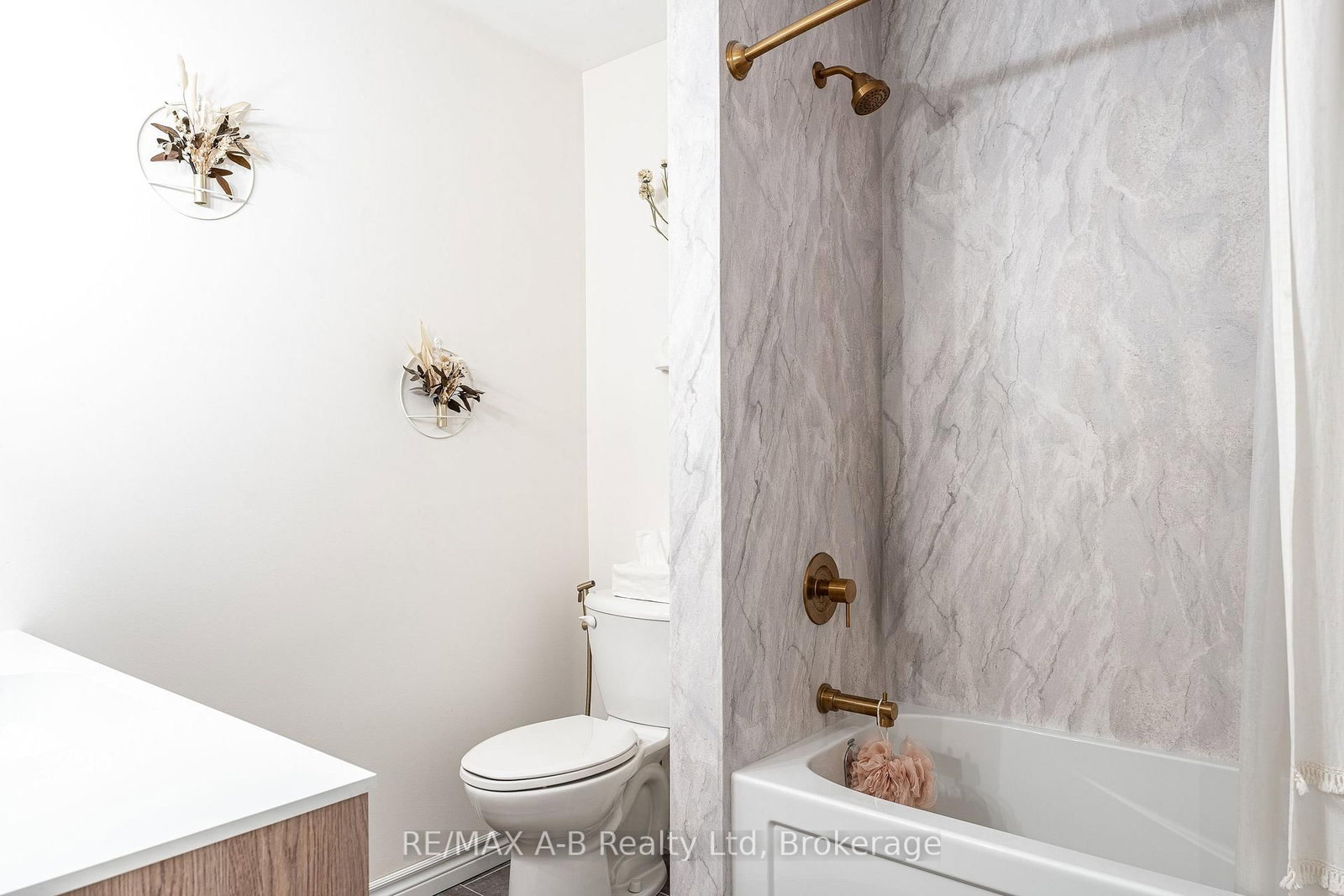 97 Huron Street • #104 • Stratford, ON photo 25