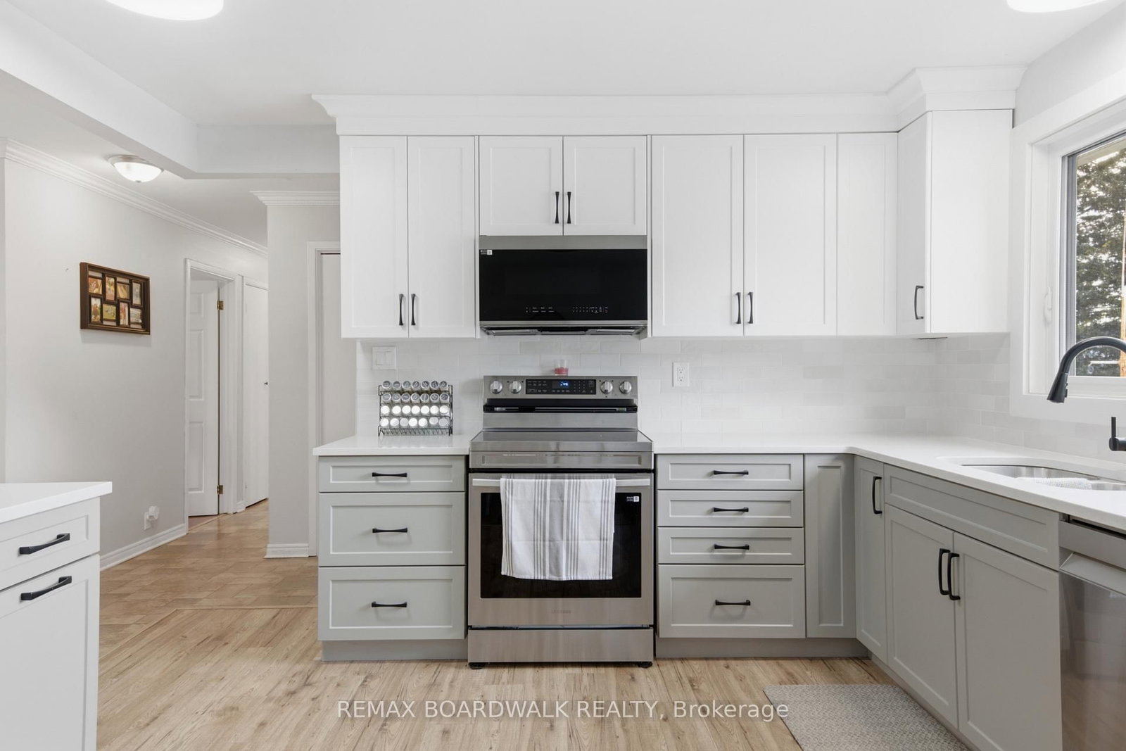 2106 County Road 2 Road • Edwardsburgh/Cardinal, ON photo 18