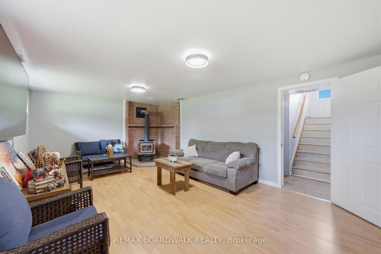 2106 County Road 2 Road • Edwardsburgh/Cardinal, ON photo 47