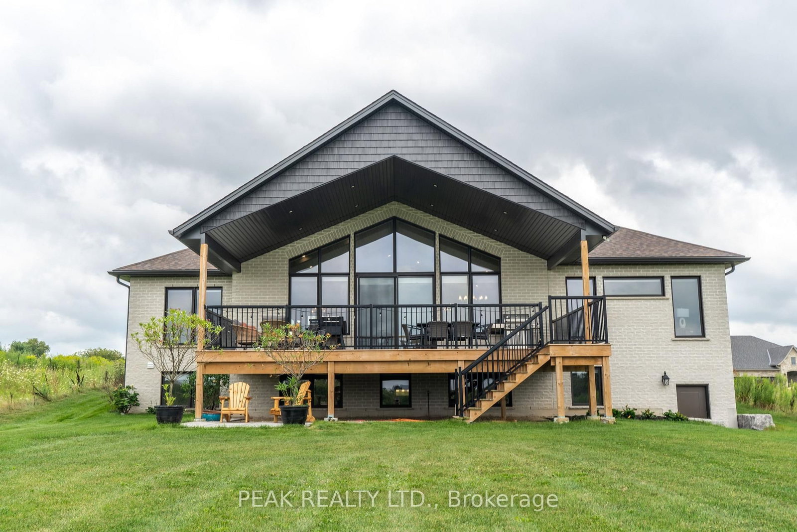 22 Hudson Drive — photo 3