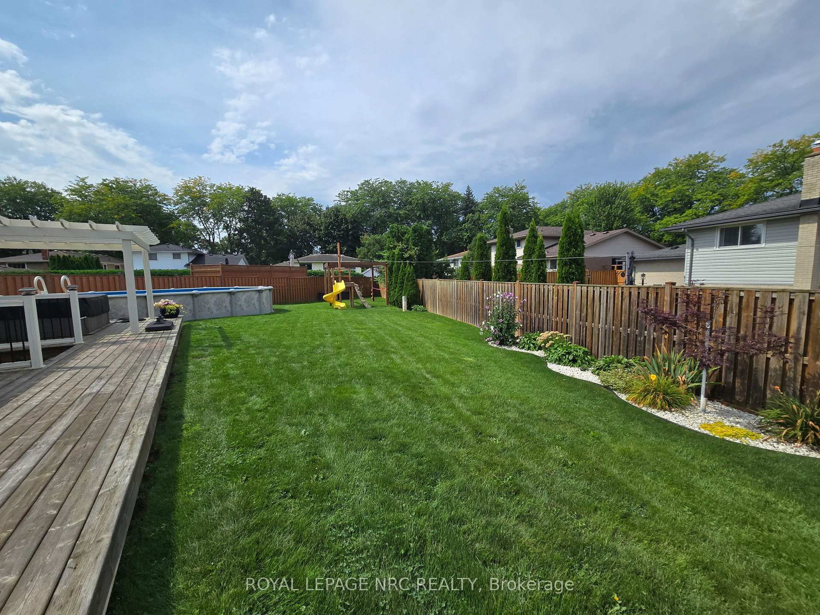18 Deanna Crescent • St. Catharines, ON photo 31