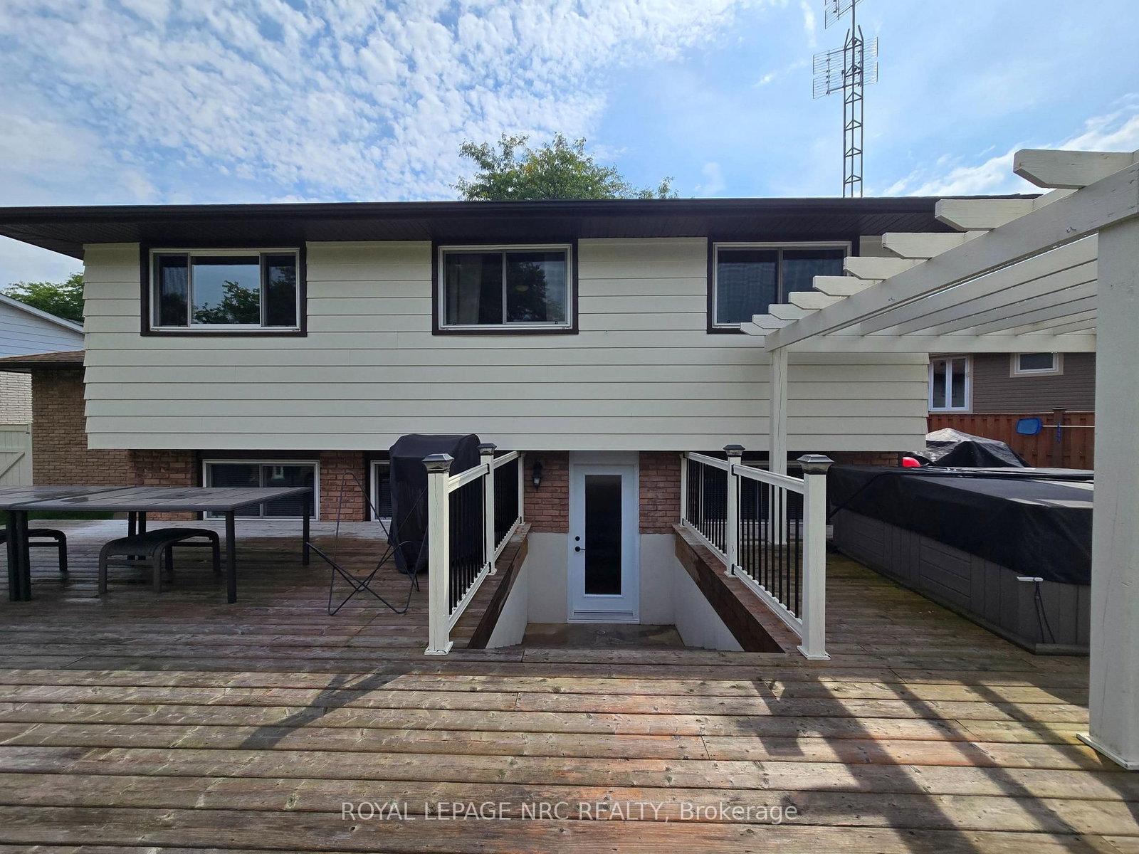 18 Deanna Crescent • St. Catharines, ON photo 33