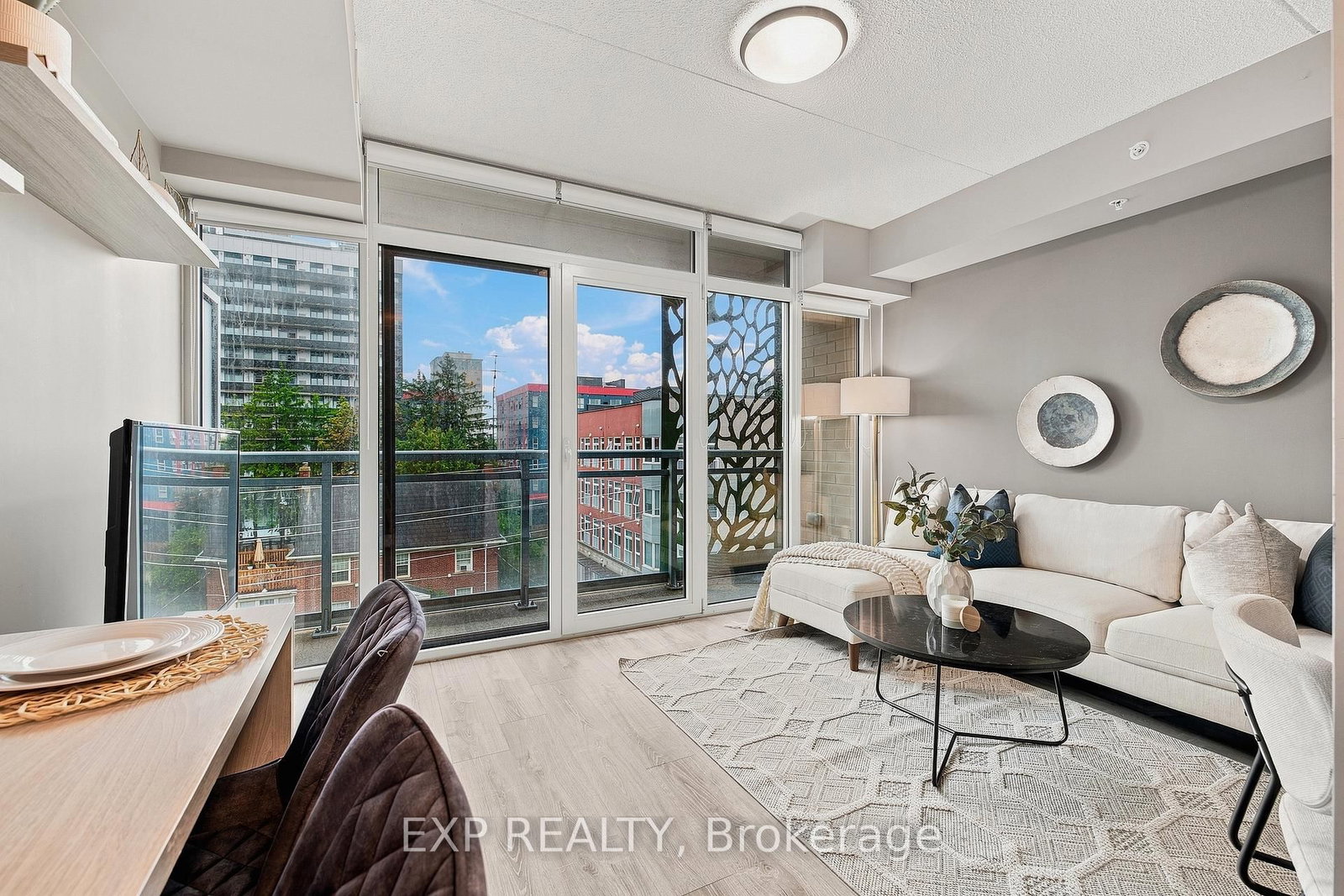 250 Albert Street • #615 • Waterloo, ON photo 5