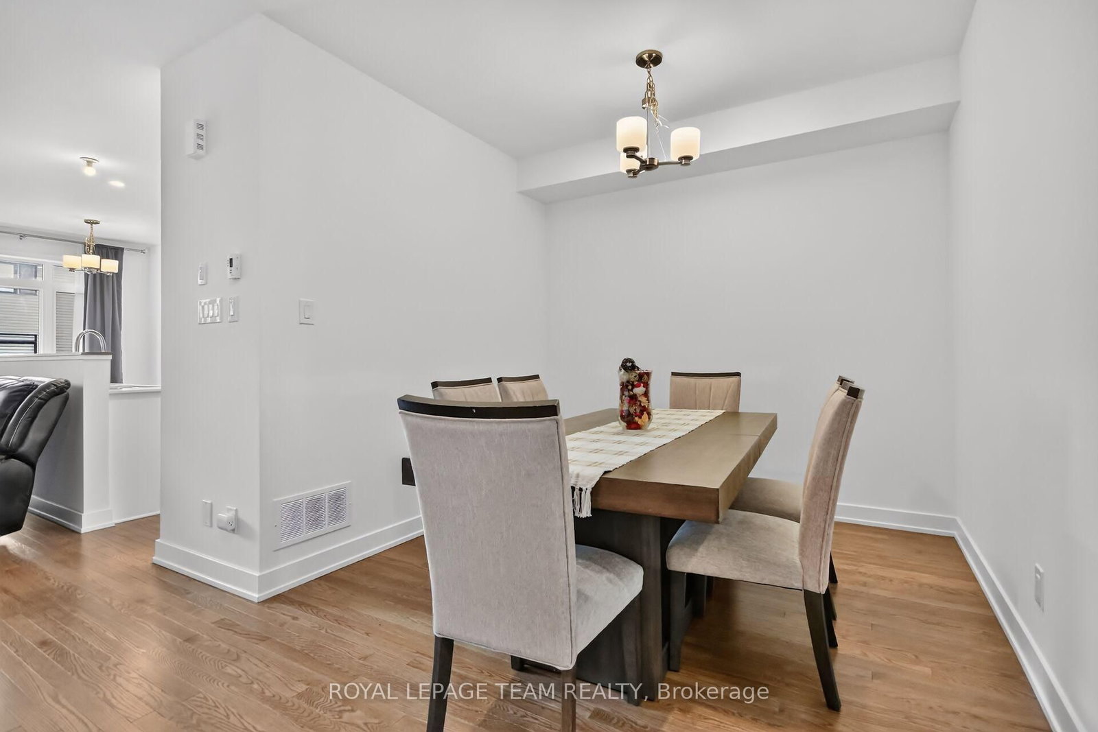 41 Moosonee Crescent • Ottawa, ON photo 11