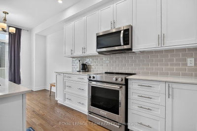41 Moosonee Crescent • Ottawa, ON photo 8