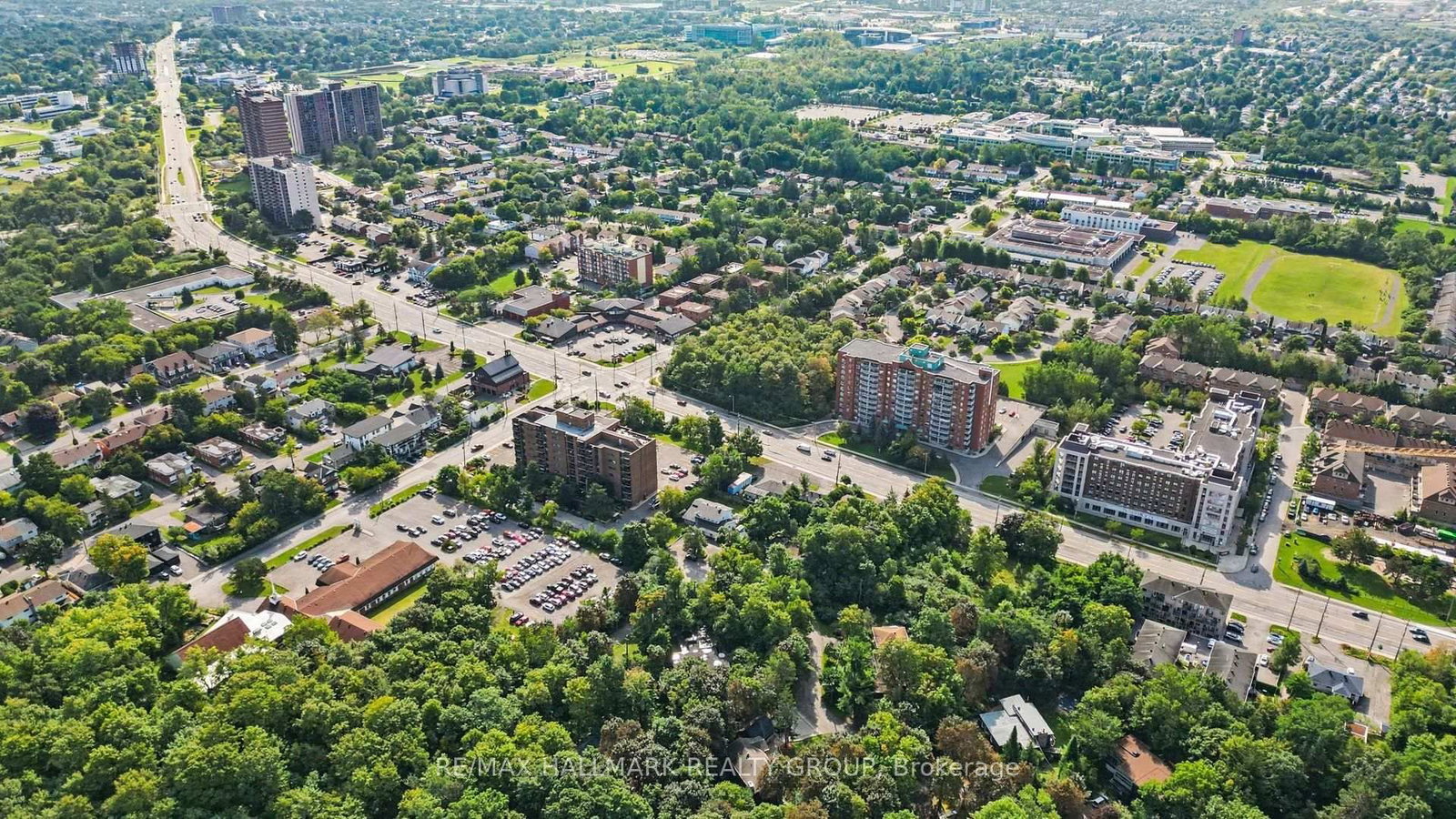 20 Fairhaven Way • Ottawa, ON photo 33