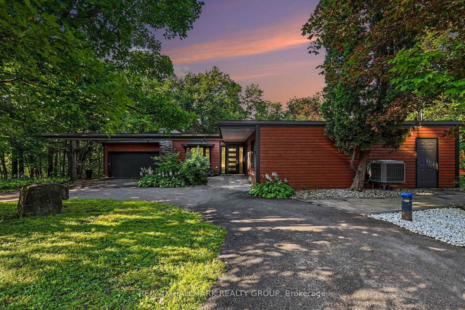 20 Fairhaven Way • Ottawa, ON photo 39