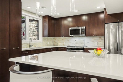 20 Fairhaven Way • Ottawa, ON photo 9