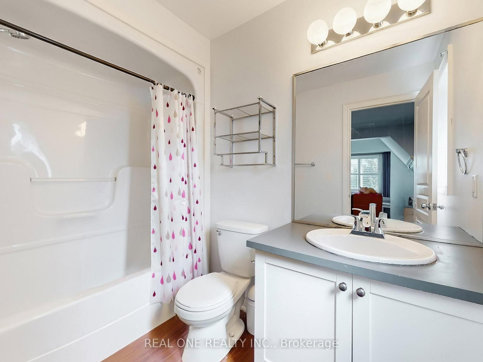 26 Matthews Court • St. Catharines, ON photo 32