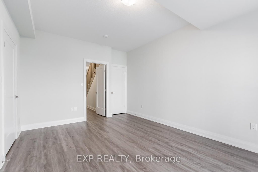 21 Bayberry Lane 4