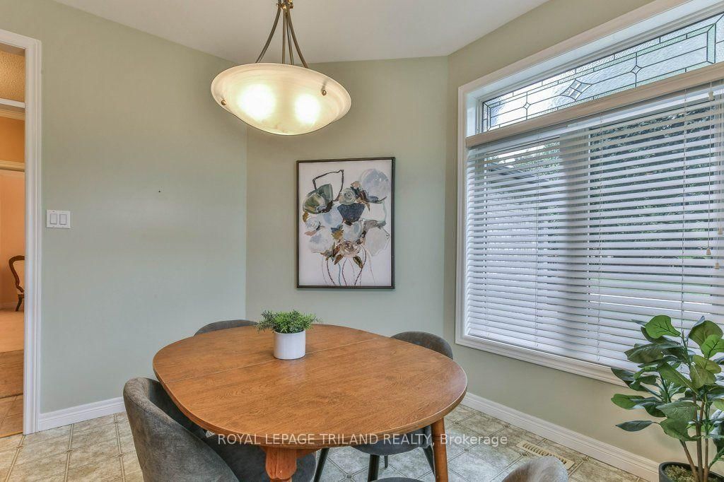 44 EDGEVALLEY Road • #42 • London East, ON photo 16