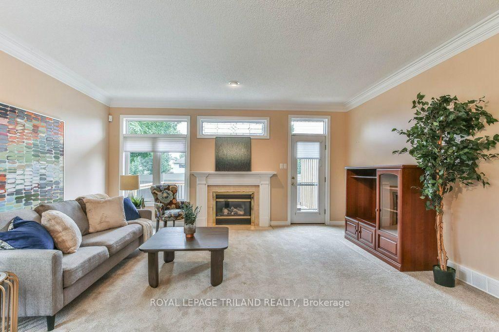 44 EDGEVALLEY Road • #42 • London East, ON photo 17