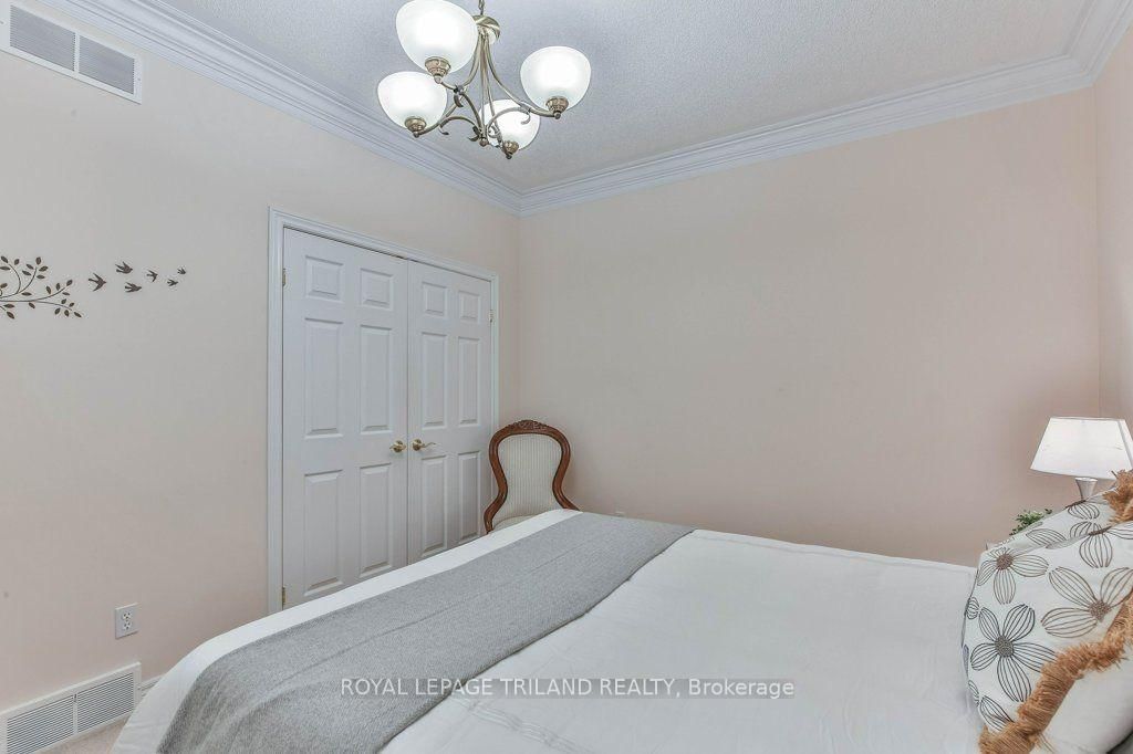 44 EDGEVALLEY Road • #42 • London East, ON photo 31
