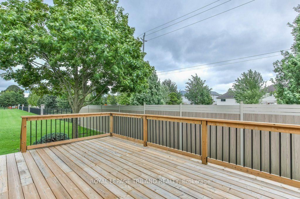 44 EDGEVALLEY Road • #42 • London East, ON photo 41