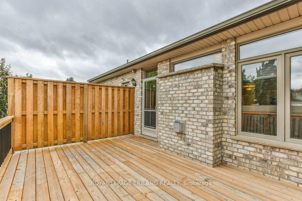 44 EDGEVALLEY Road • #42 • London East, ON photo 43