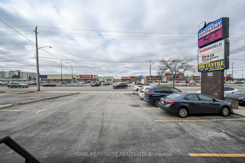 54 Centennial Pkwy N photo 4