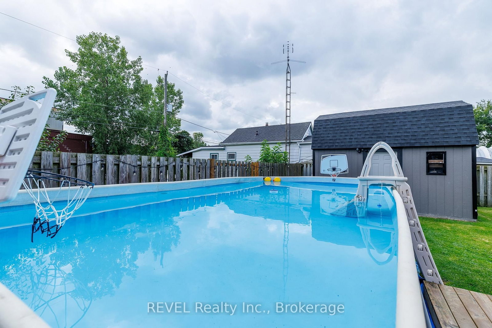 4594 Ferguson Street • Niagara Falls, ON photo 35